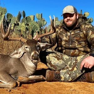 Meet your Posher, Blake